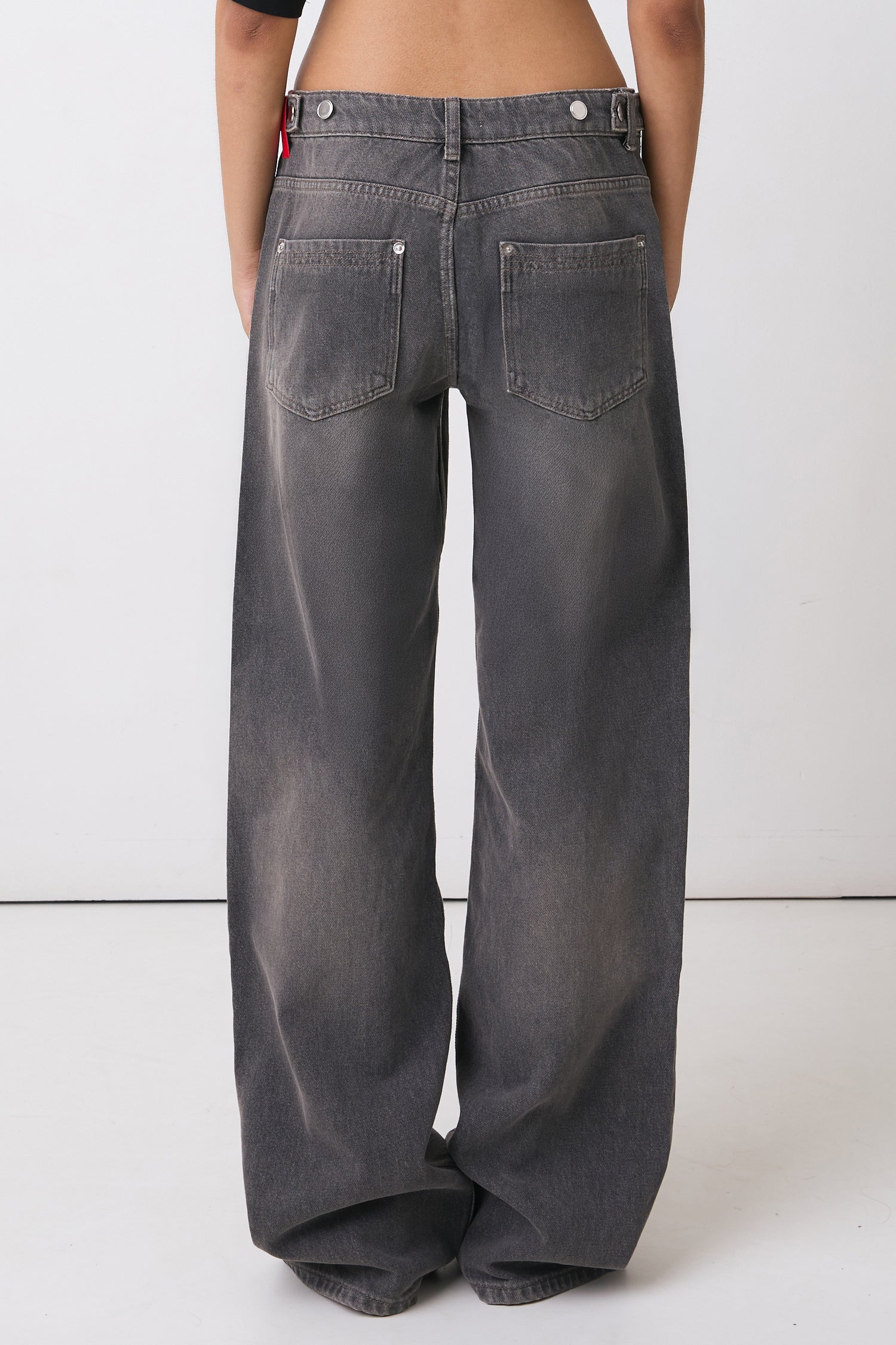 The Goldie Relaxed Leg Jeans, Grey Wash