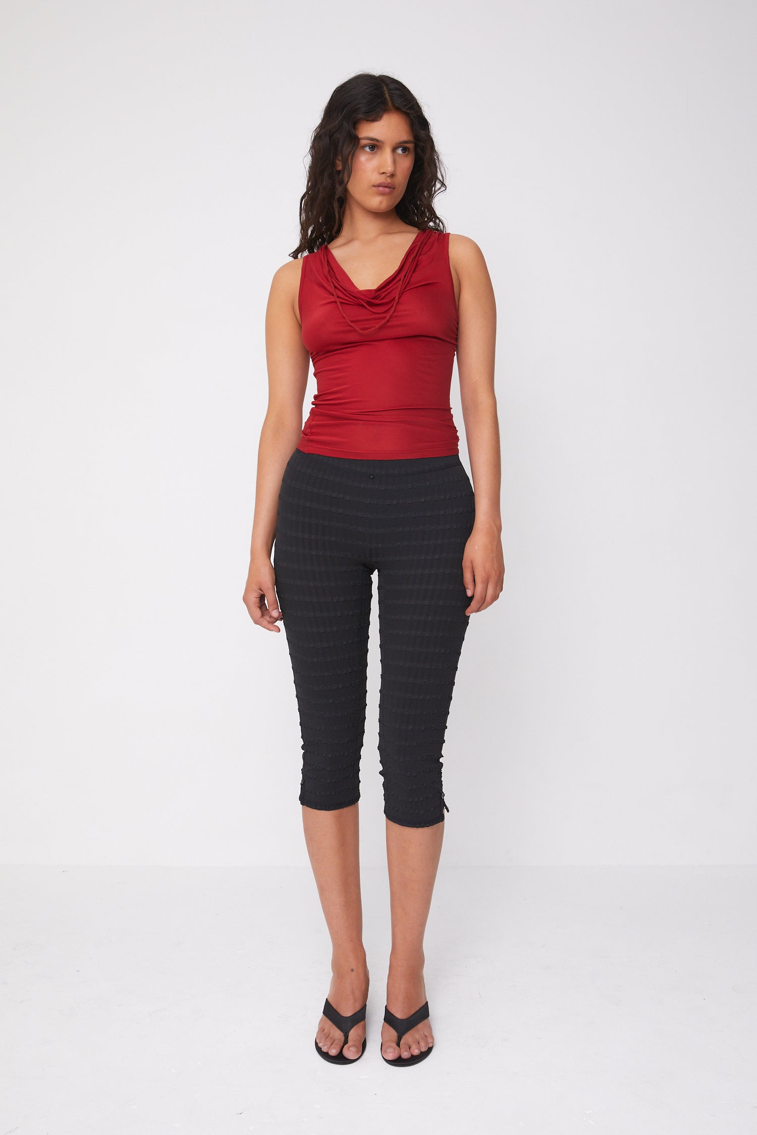 Cindy Capris, Black