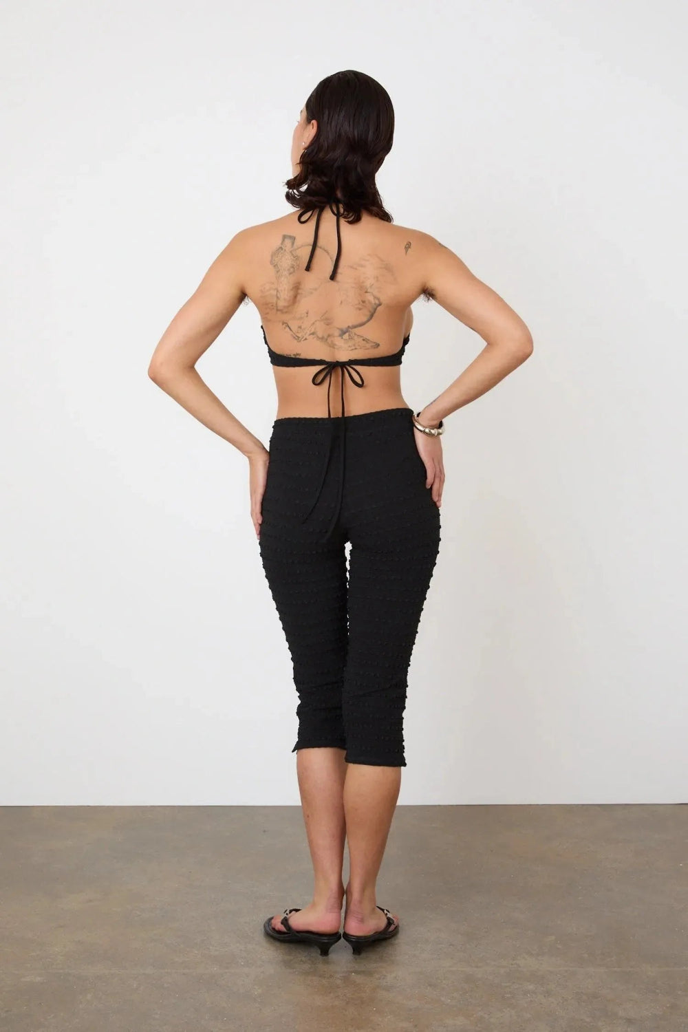 The Cindy Capris, Black - Peachy Den