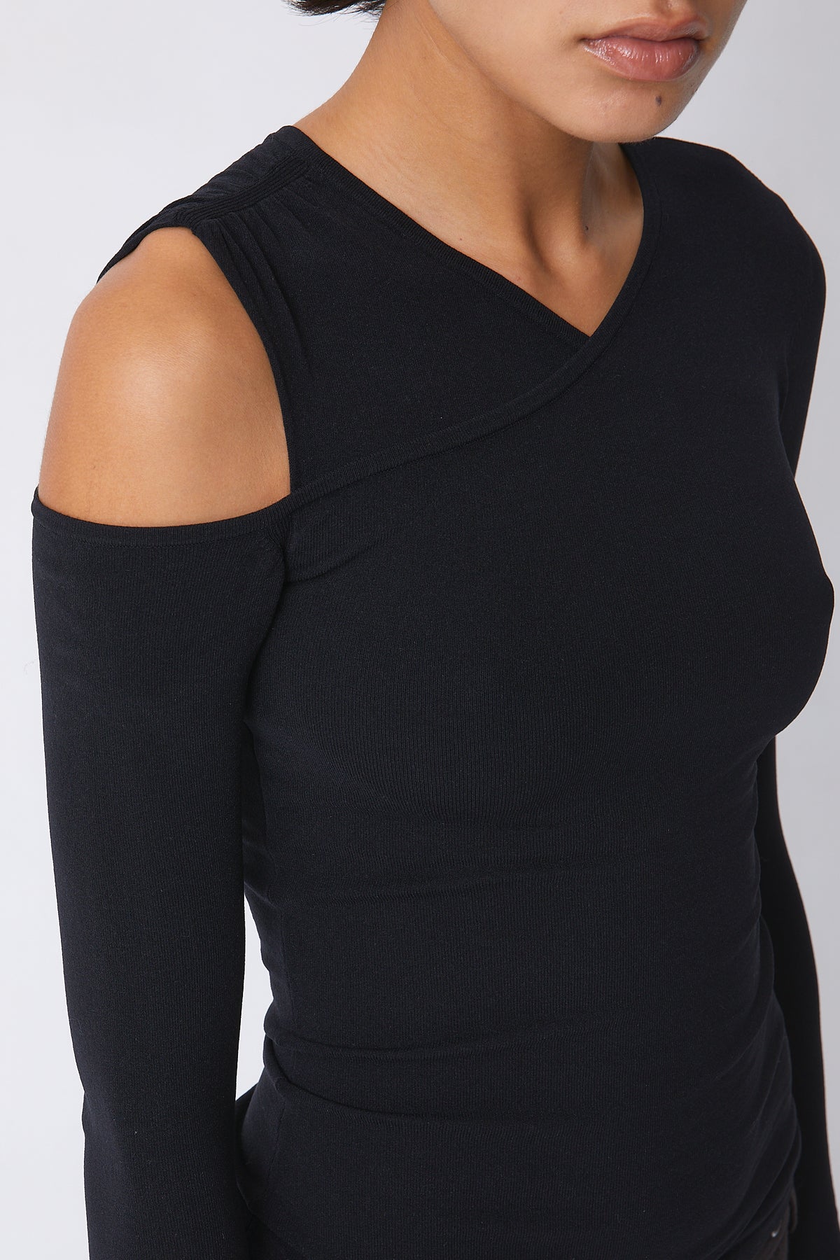 PRE-ORDER 2ND NOV: Liv Engineered Knit Top, Onyx