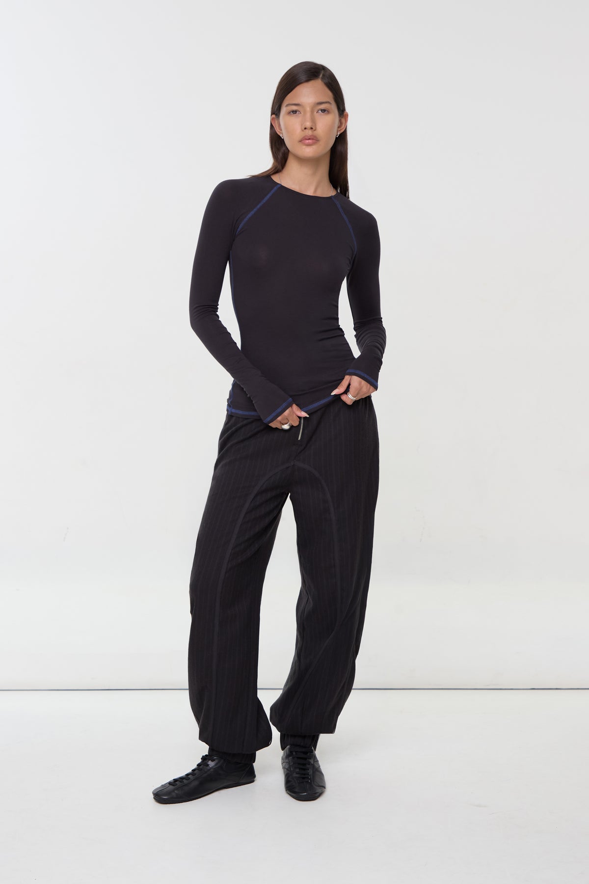 Susie Perfect Base Longsleeve, Onyx