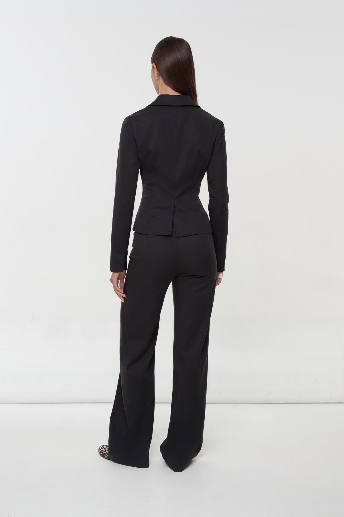 Twiggy Muse Shirt, Onyx