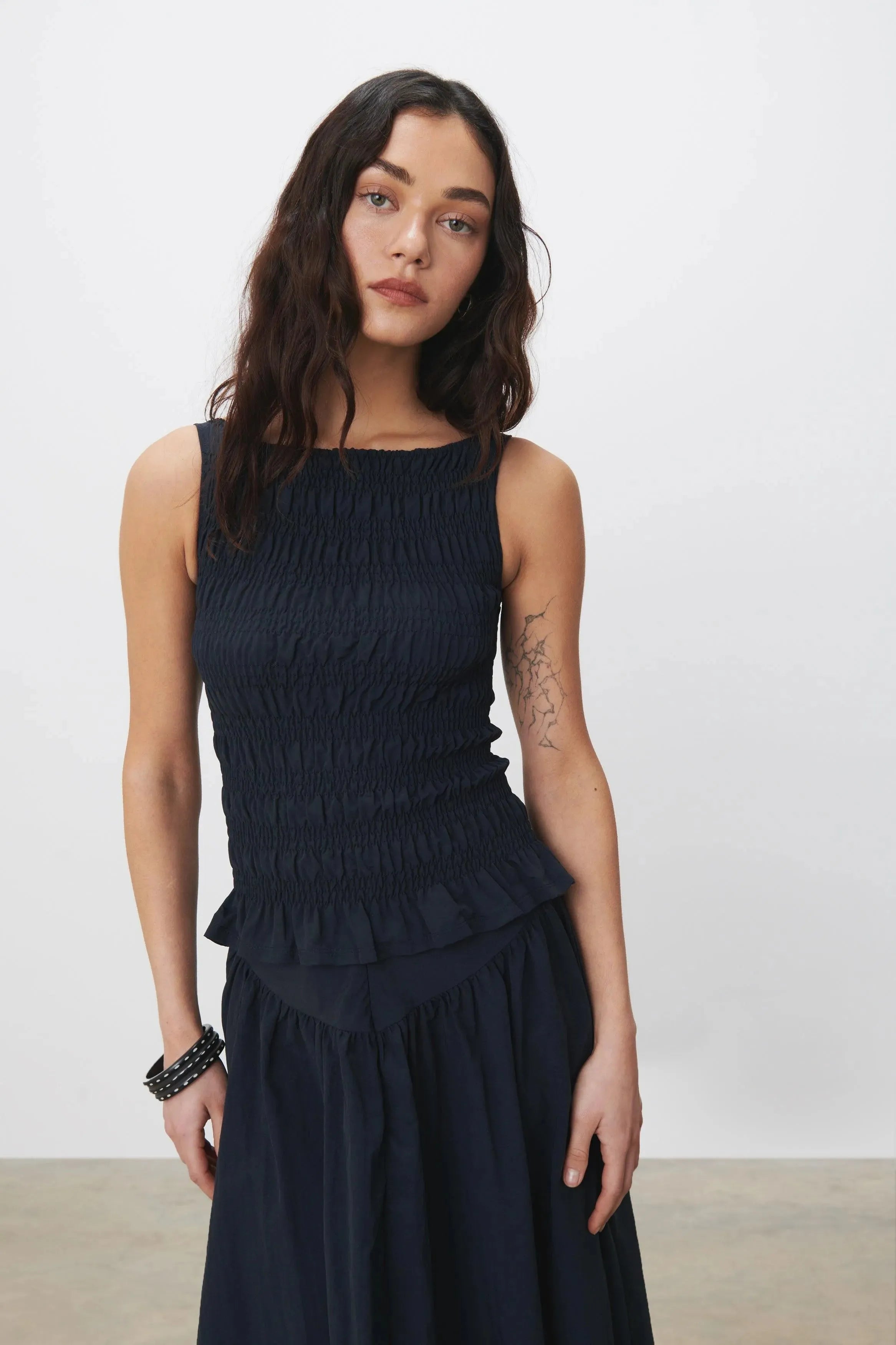 The Deba Top, Deep Blue