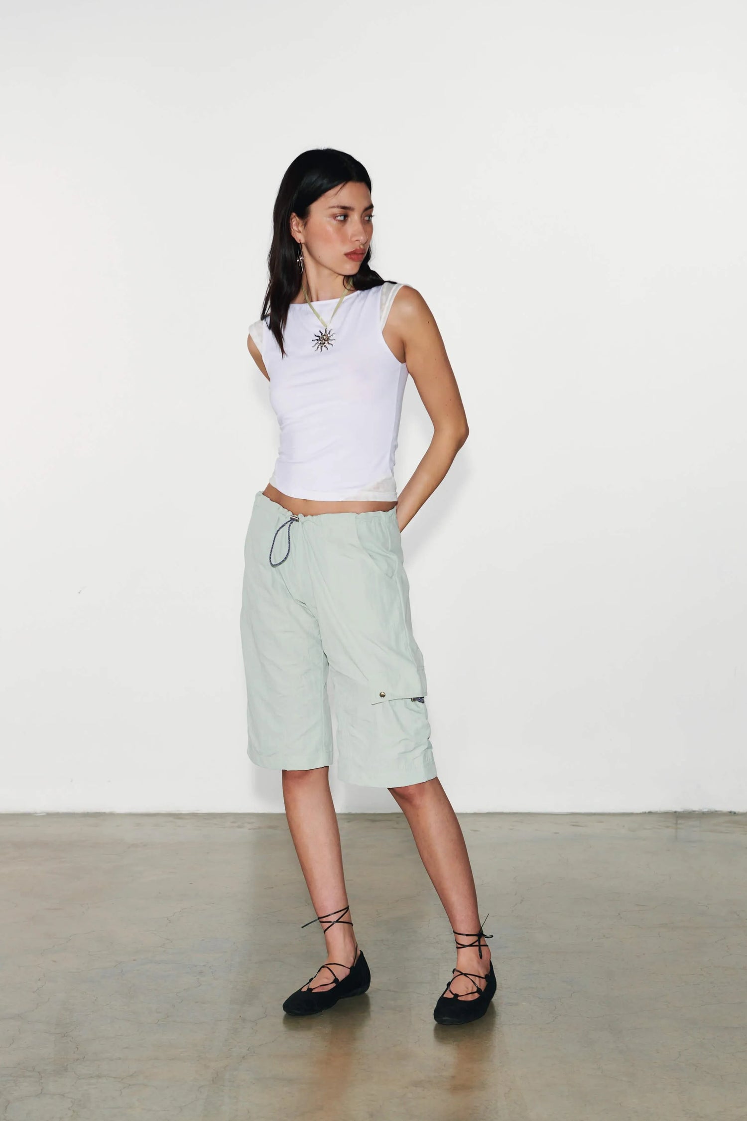 The Mimi Shorts, Oyster - Peachy Den